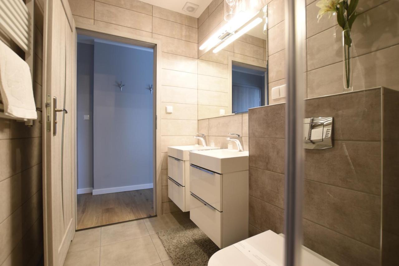 Apartamenty Pod Gwiazdami Ustroń Eksteriør billede